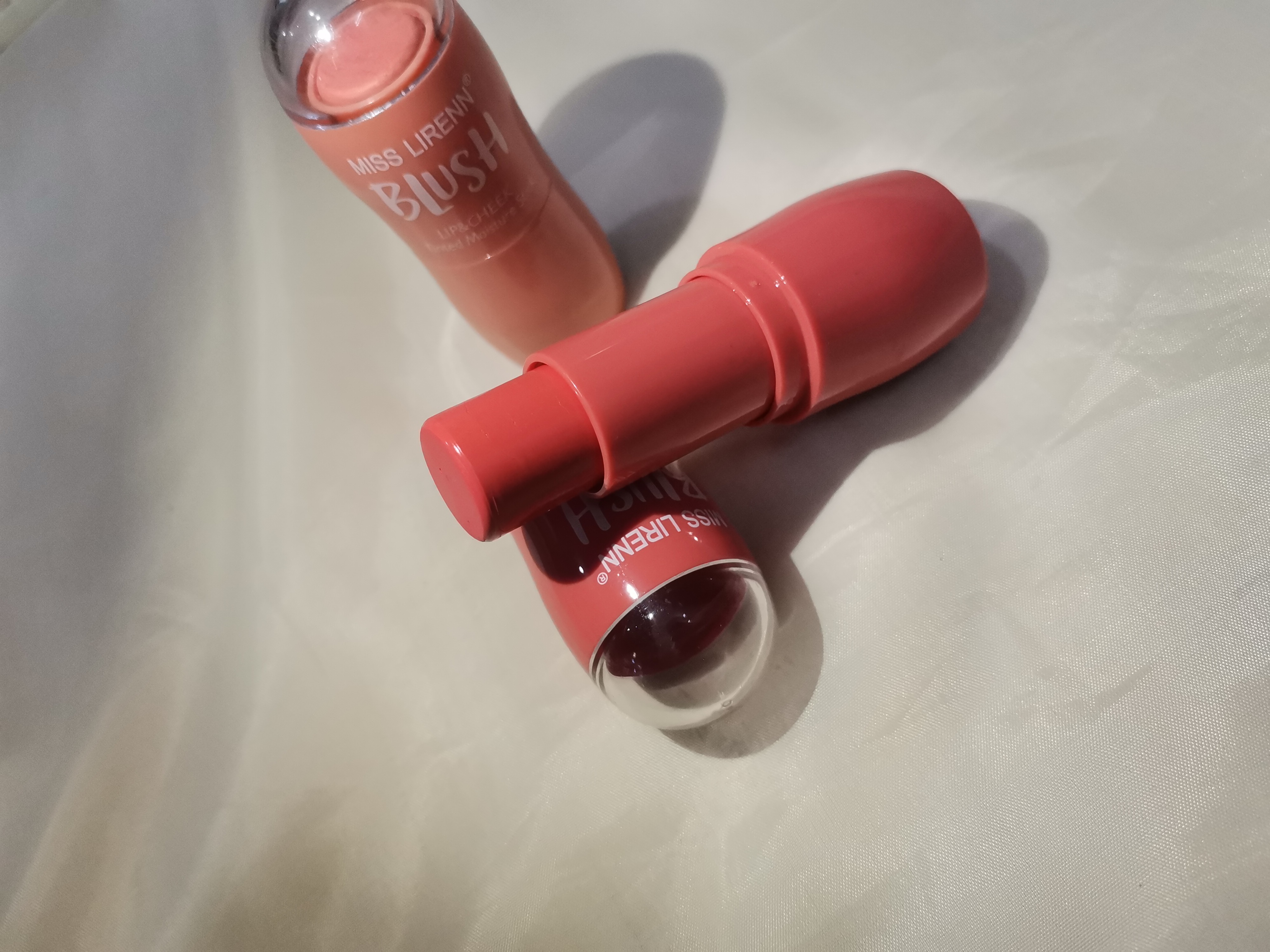 رژ گونه استیکی